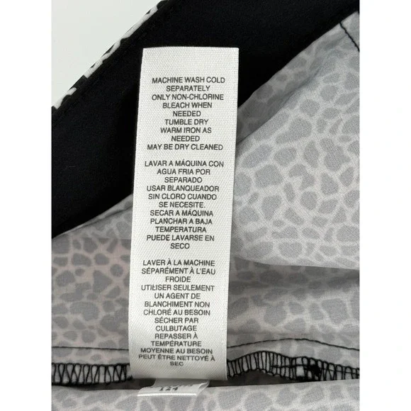 Weekends by Chicos Women 0 Black White Animal Print Capri Pants Stretch Summer - Picture 8 of 13